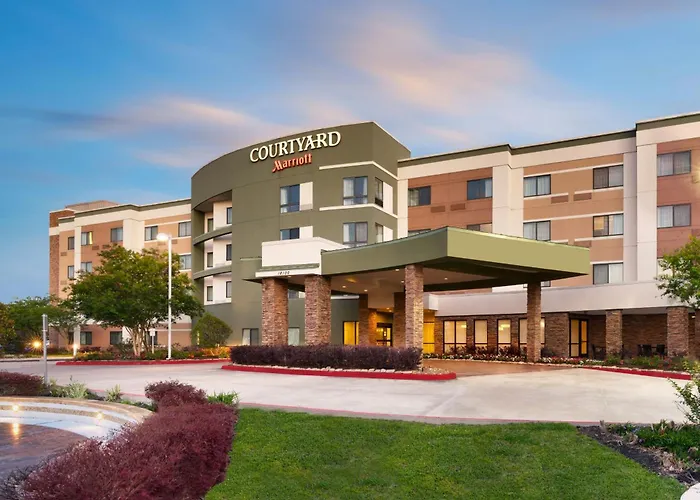 Beach hotel: Courtyard By Marriott Houston Nasa Clear Lake